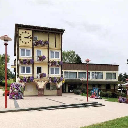 Gemuetliches Am Kurhaus In * 多贝尔